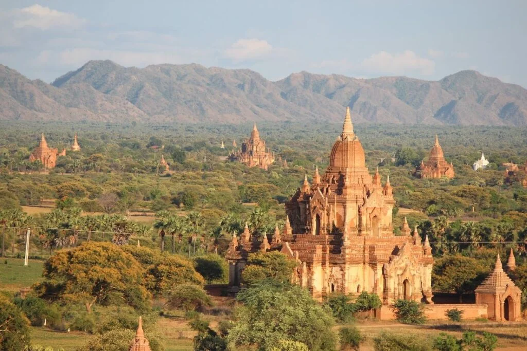 Bagan 緬甸自助旅行第2章:兩千座金碧輝煌的佛塔與寺廟 — 蒲甘旅遊指南 9 Sulamani Temple