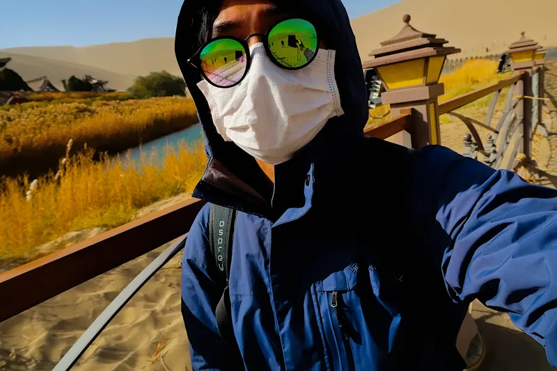 Crescent Lake and Singing Sand Dune Inisde