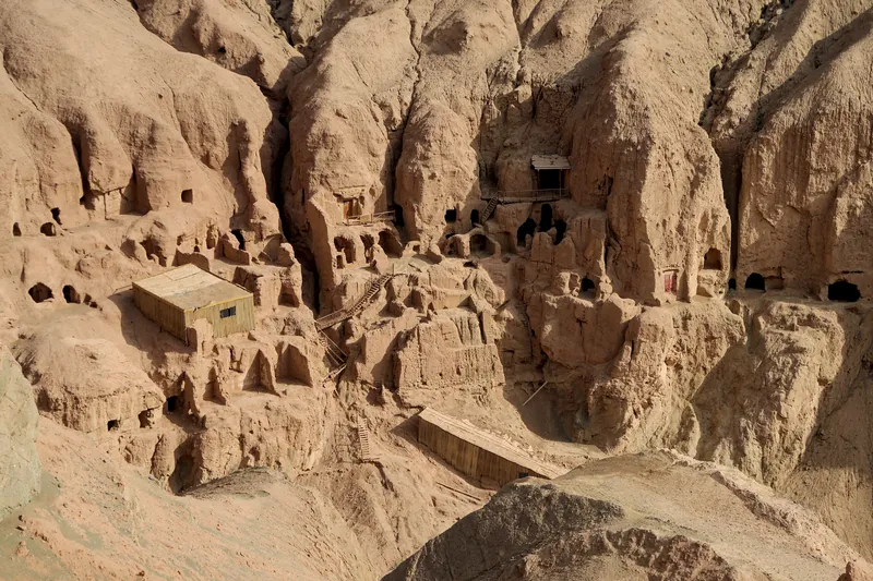 新疆吐魯番旅遊指南:中國大陸最熱的城市,Turpan 絲路之旅 24 圖:吐魯番最早的石窟#2