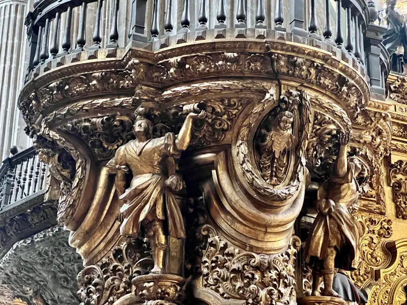 Metropolitan Cathedral-12