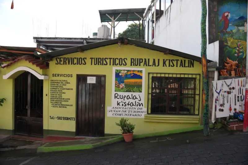 【阿蒂特蘭湖】瓜地馬拉旅遊全紀錄:世界上最美麗的湖泊 Lago de Atitlán,6座湖畔城鎮介紹 26 San Juan La Laguna 街景#3