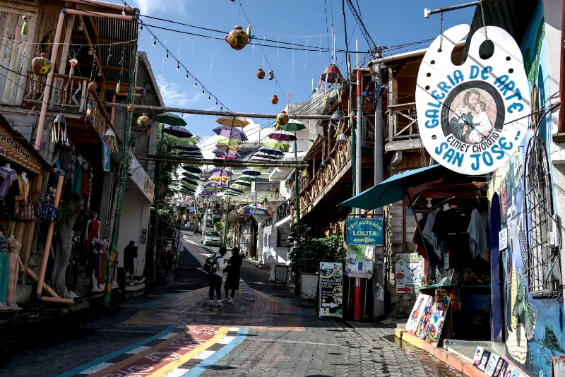 【阿蒂特蘭湖】瓜地馬拉旅遊全紀錄:世界上最美麗的湖泊 Lago de Atitlán,6座湖畔城鎮介紹 25 San Juan La Laguna 街景#2