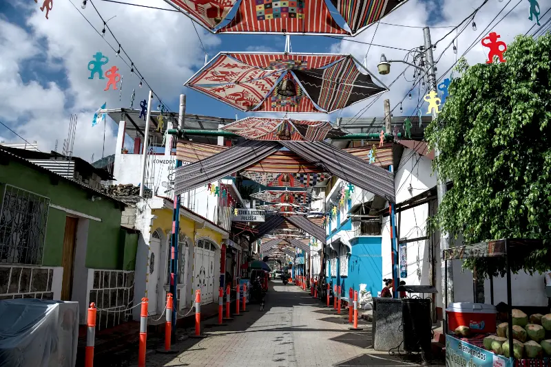 【阿蒂特蘭湖】瓜地馬拉旅遊全紀錄:世界上最美麗的湖泊 Lago de Atitlán,6座湖畔城鎮介紹 21 藝術村(Artisan Village)#3