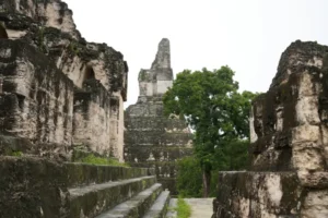 大廣場 (Great Plaza)