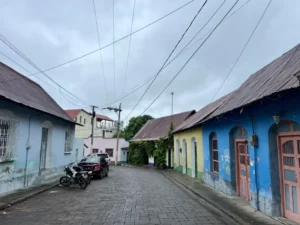 Tikal 神秘馬雅古城自由行 : 瓜地馬拉叢林深處裡的提卡爾國家公園，1號到4號神殿群秘探