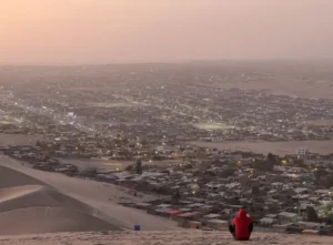 【祕魯自由行】 瓦卡奇納 Huacachina 從綠洲沙丘邊緣觀看令人驚嘆的日落 旅遊指南 8 觀看瓦卡奇納沙丘日落