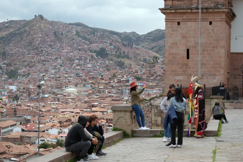 爬上來的其中一個至高處，可以在這休息一下再繼續往上爬。