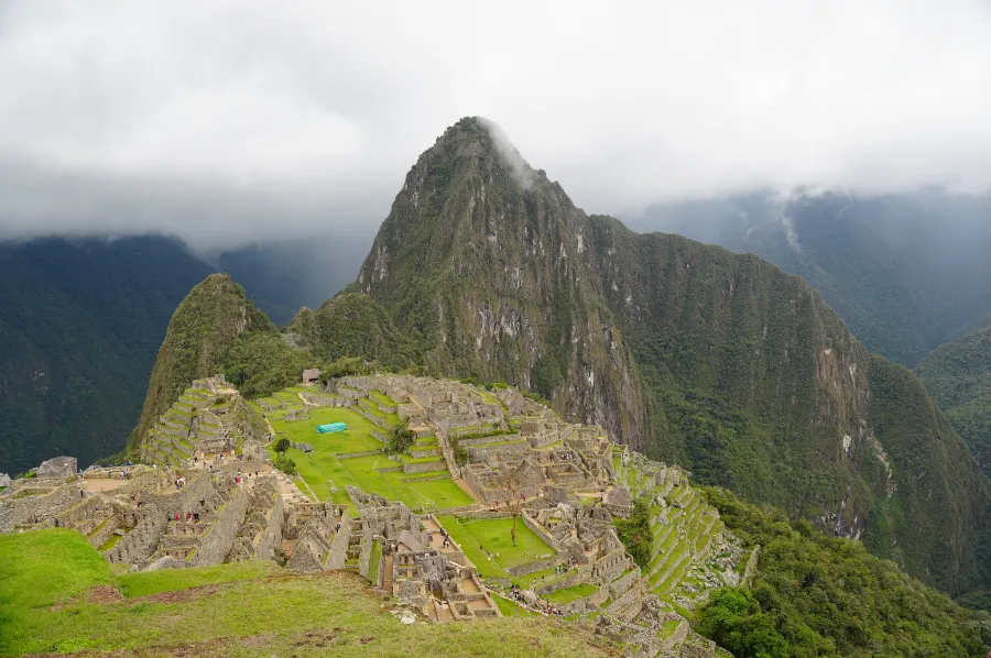 曾經被遺忘的迷霧印加古城 【Machu Picchu & 熱水鎮】 馬丘比丘完全攻略 21 你是否看得出來這個傳說中的「馬丘比丘面孔」呢?