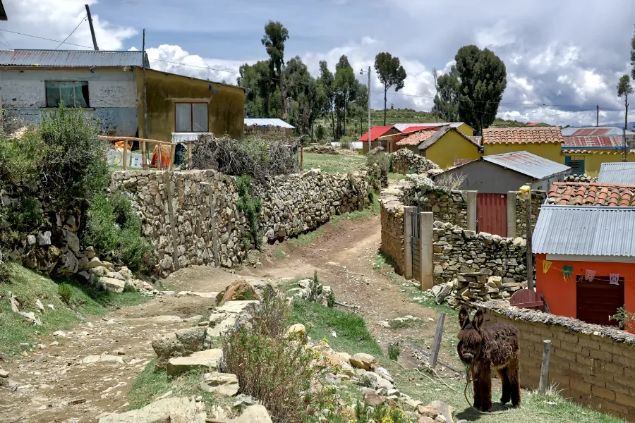 【Copacabana】Titicaca 世界上海拔最高的可航行湖泊：玻利維亞科帕卡瓦納旅遊指南