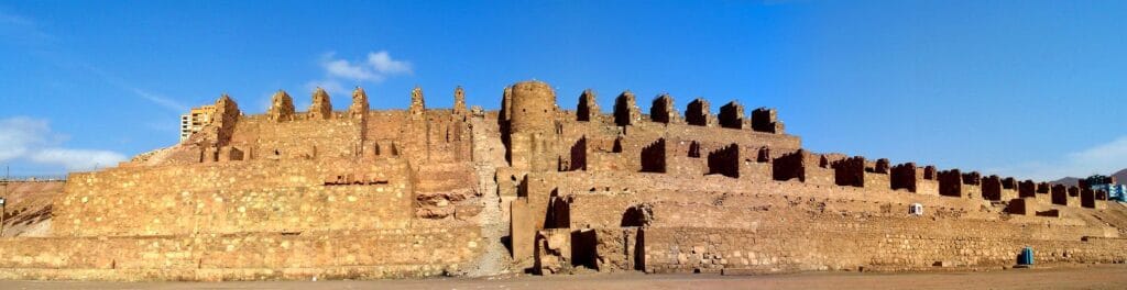 這是一座古老銀器鑄造廠的遺跡，是智利的國家歷史古蹟。 