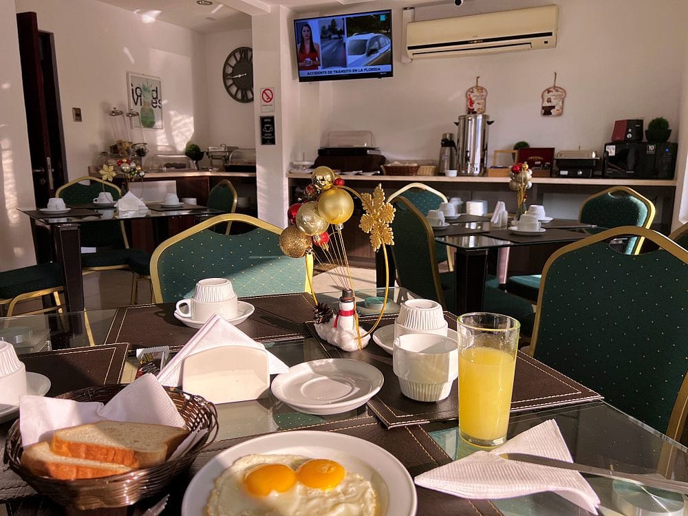 早餐簡單但環境乾淨。