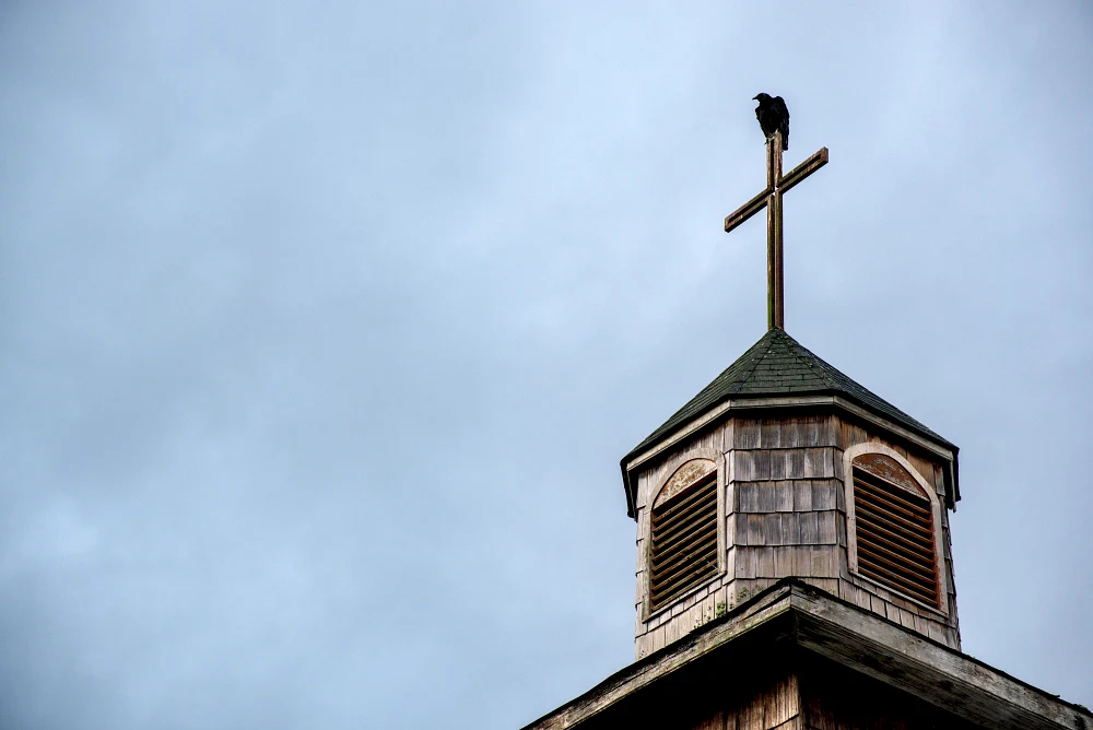 智利奇洛埃島【Chiloé Island】4 天終極旅遊指南：UNESCO 木造教堂、高腳屋與神話地點一次玩透